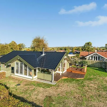 Дом отдыха 3 Bedroom Lovely In Broager